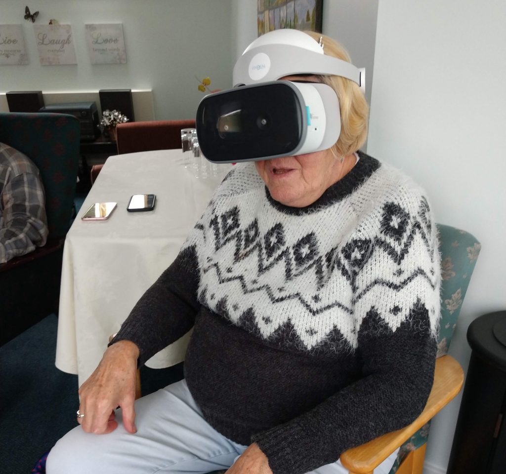 Lenvo_VR_dementia_treatment