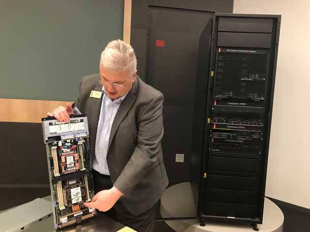 lenovo-rack
