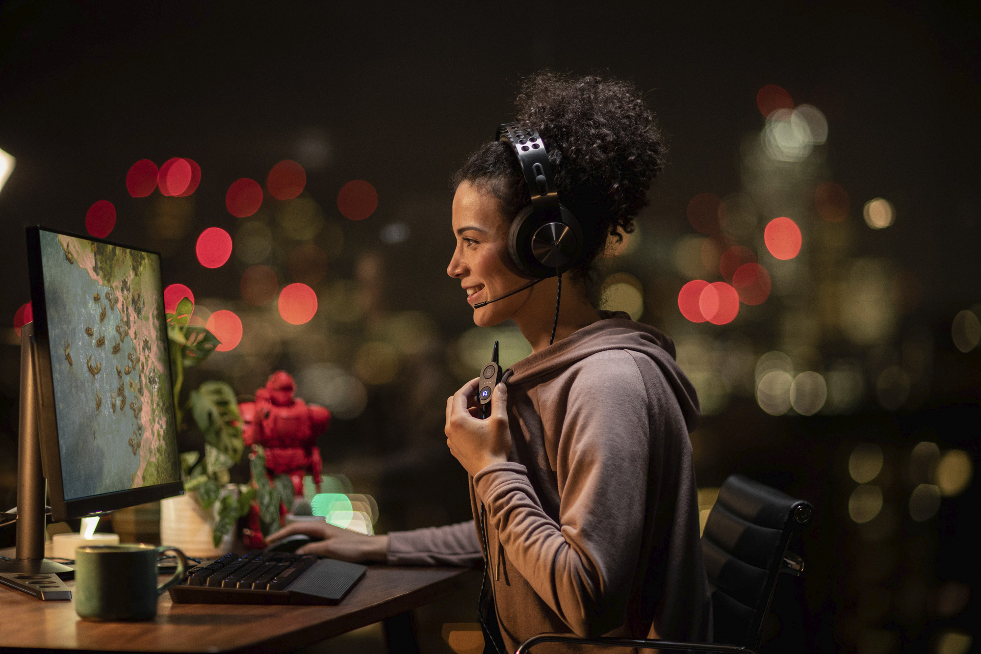 Supergirls_just_fly_Lenovo_Legion_H500