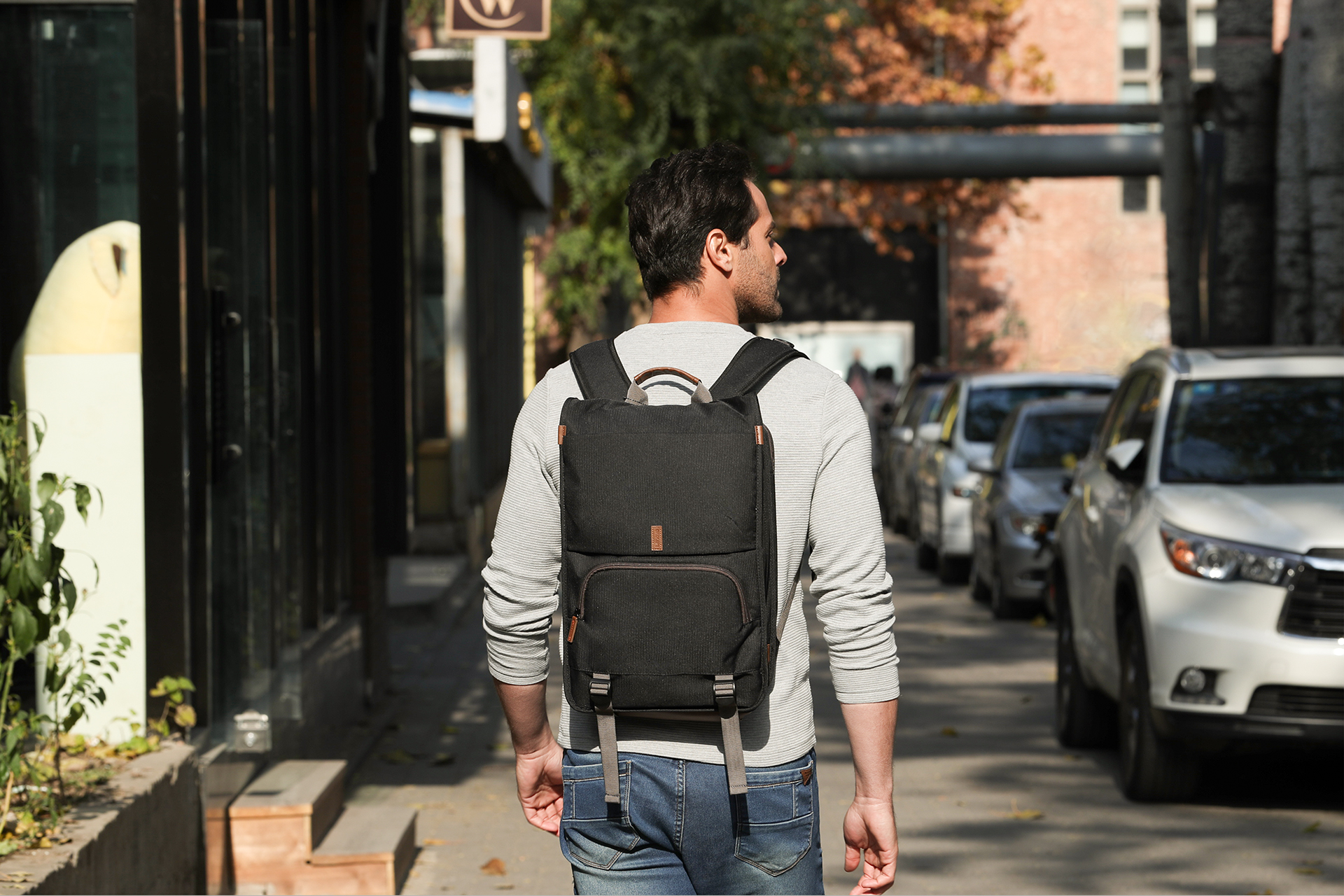 Lenovo-810-Urban-Backpack