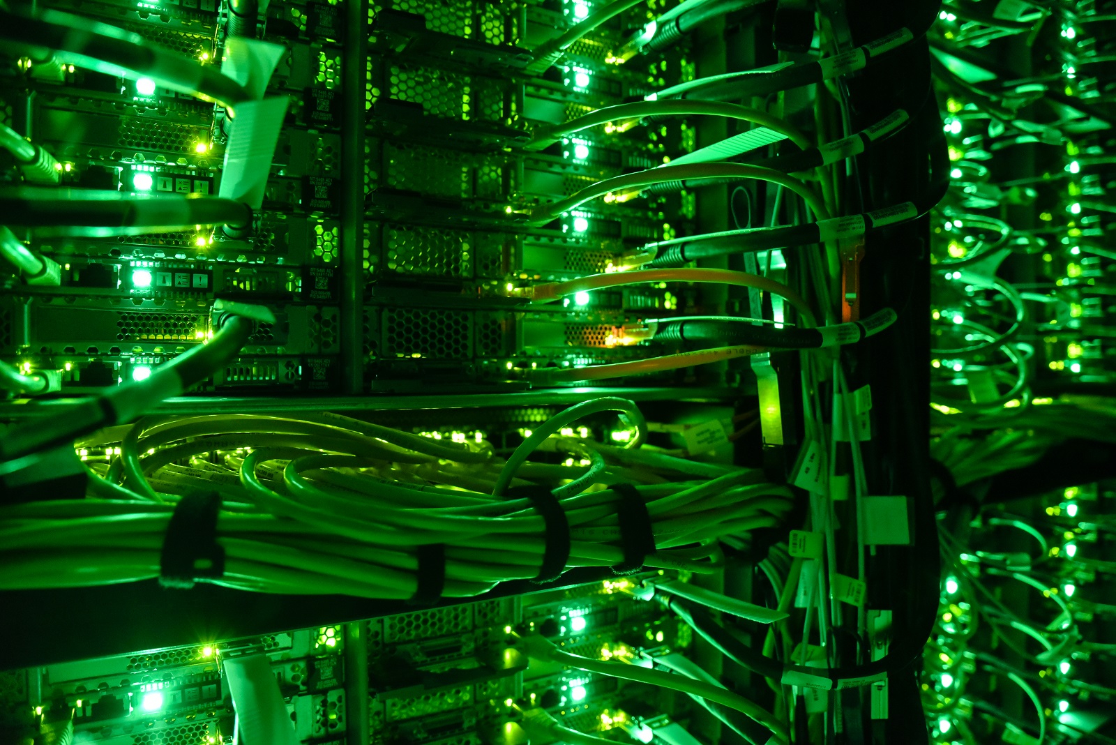 Lenovo на Transform 2.0. Фото 1